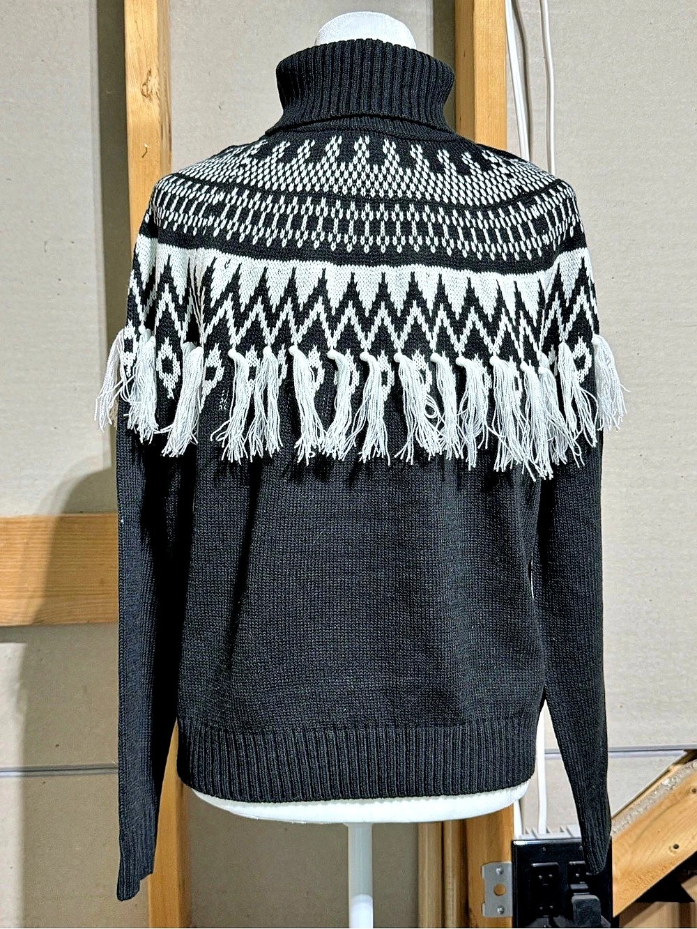 Cato Black & White Fringe Turtleneck Sweater Size Medium NWT - Picture 2 of 7